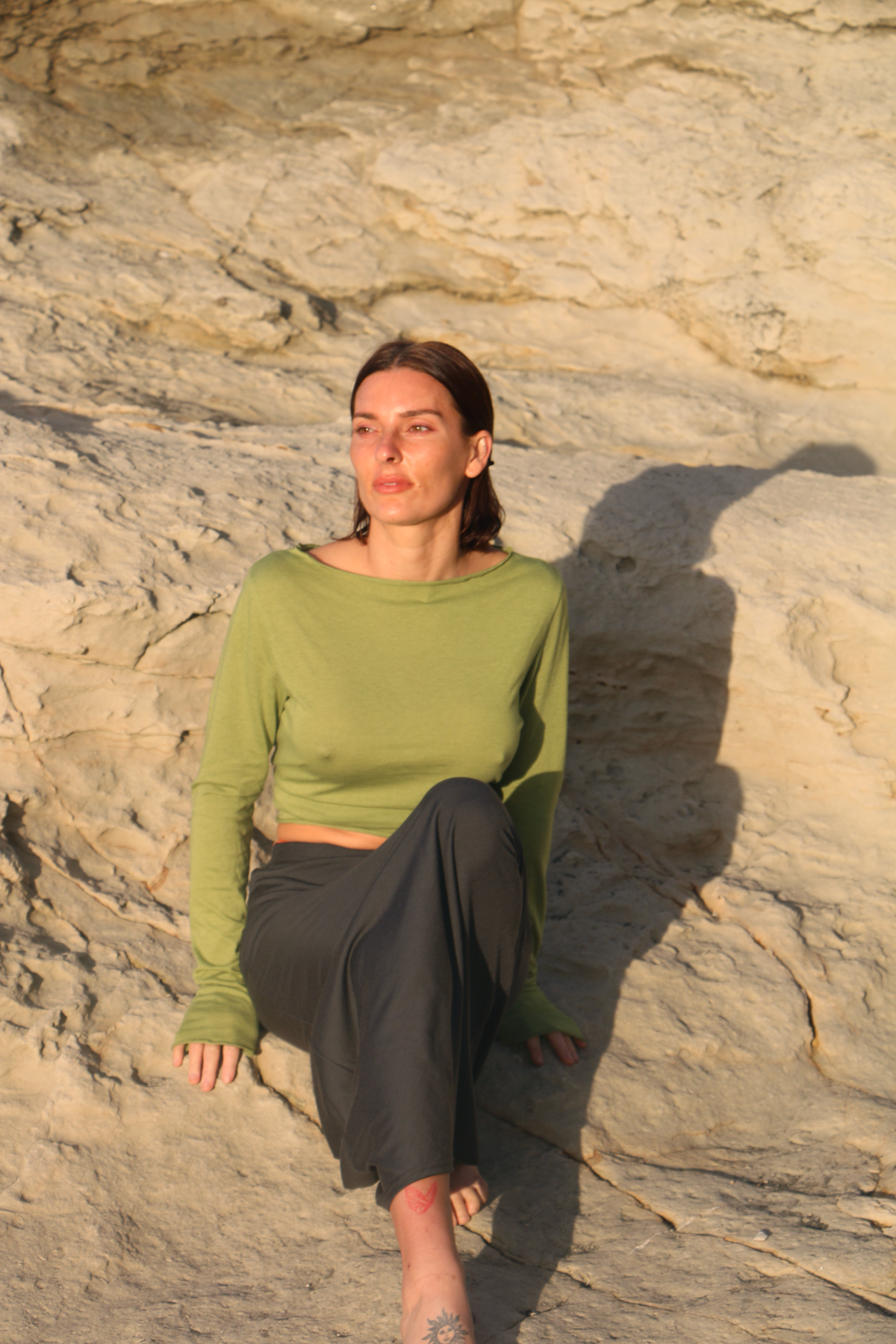 Faro Merino Top - Avocado SAMPLE